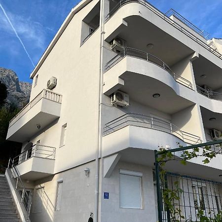 Apartments Coric Baška Voda Esterno foto