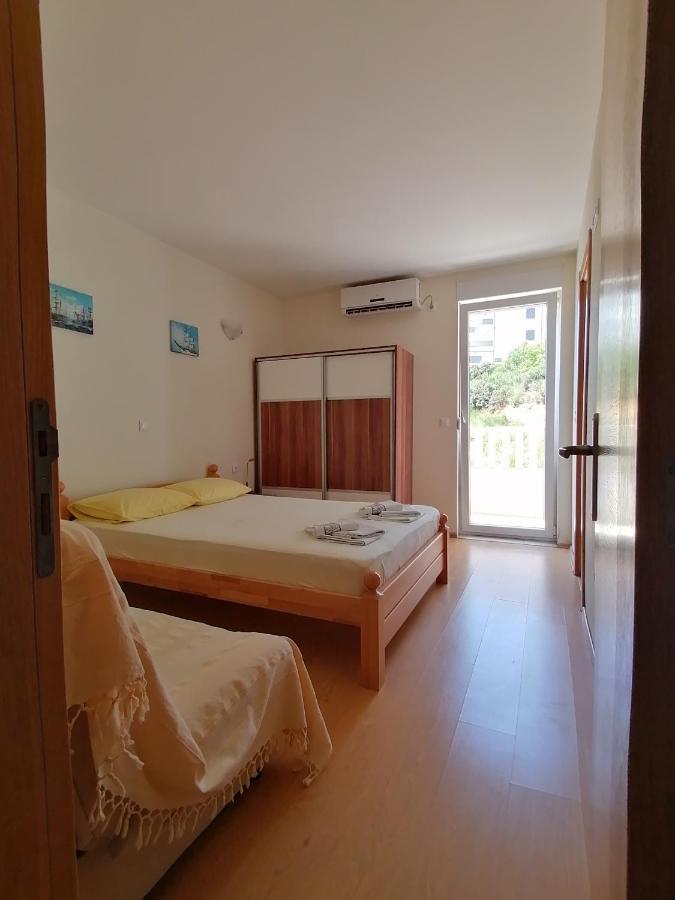 Apartments Coric Baška Voda Esterno foto