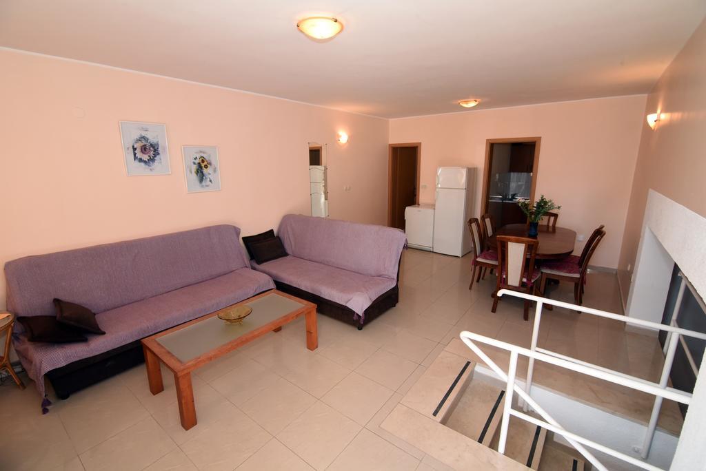 Apartments Coric Baška Voda Esterno foto